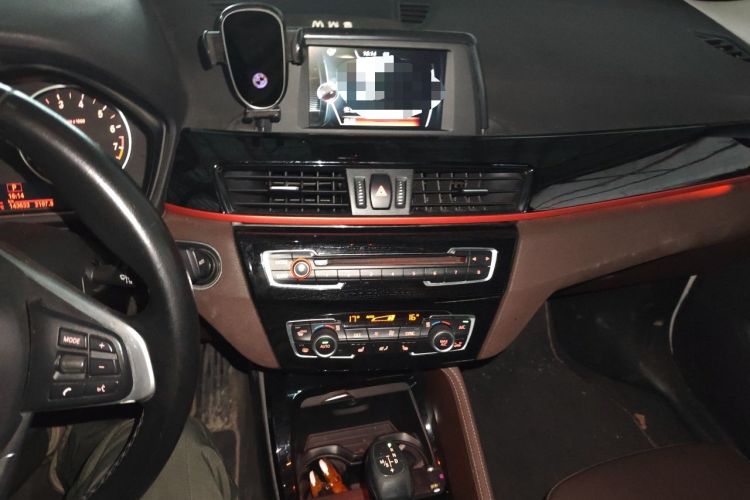 Used BMW X1 2016 sDrive20Li Luxury Model Audio And AC Panel