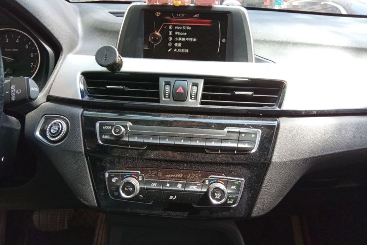 Used BMW X1 2016 sDrive18Li Fashion Model Audio And AC Panel