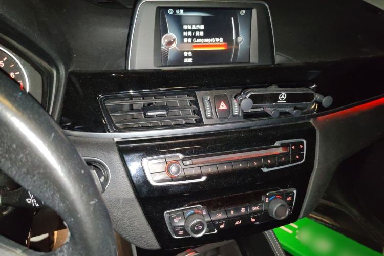 Used BMW X1 2016 sDrive20Li Luxury Model Audio And AC Panel