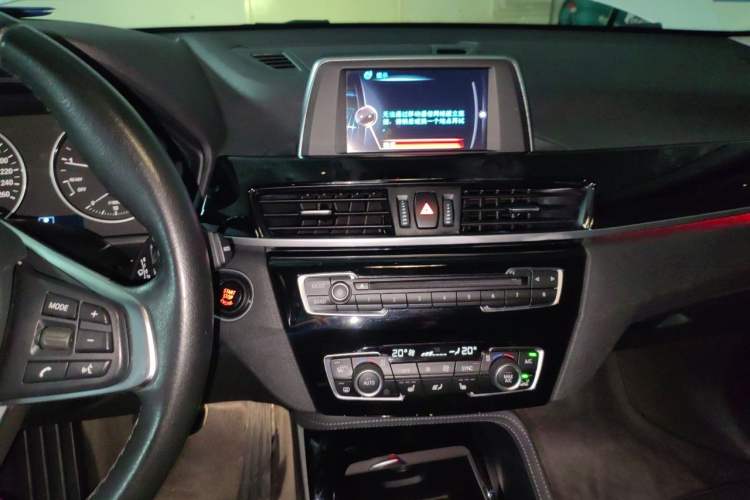 Used BMW X1 2016 sDrive20Li Luxury Model Audio And AC Panel