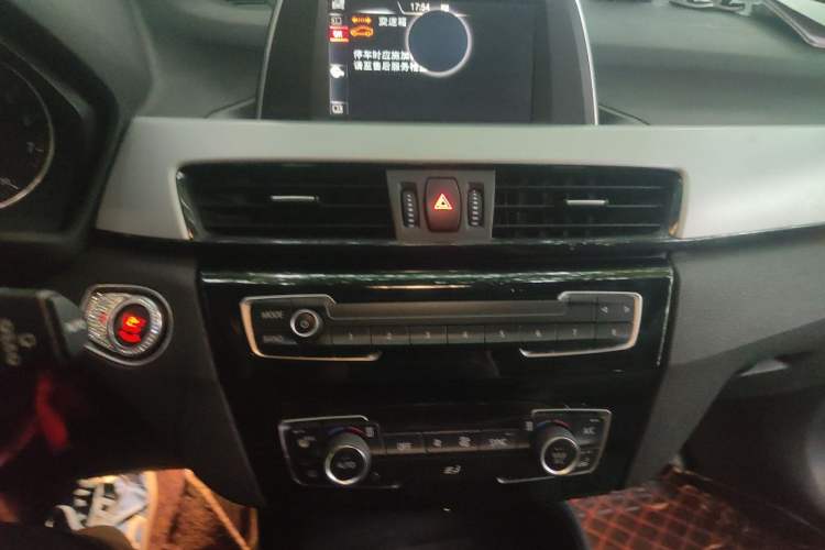 Used BMW X1 2016 sDrive18Li Fashion Model Audio And AC Panel