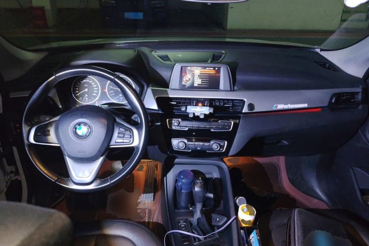 Used BMW X1 2016 sDrive18Li Fashion Model Center Console