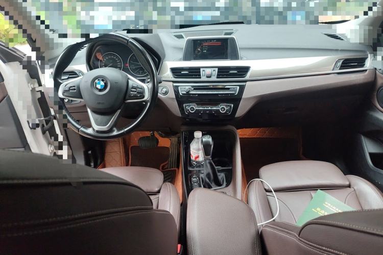 Used BMW X1 2016 sDrive18Li Luxury Model Center Console