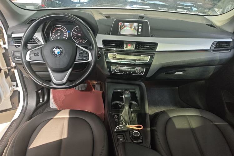Used BMW X1 2016 sDrive18Li Premium Edition Center Console