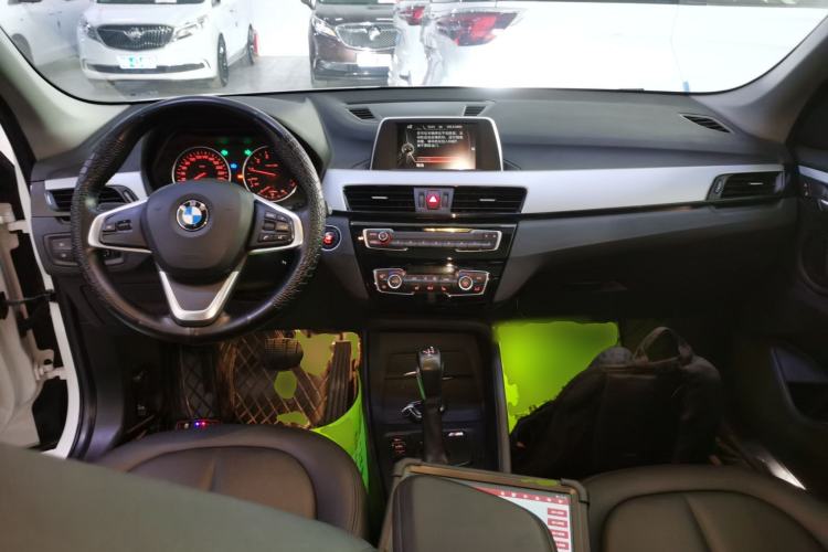 Used BMW X1 2016 sDrive18Li Fashion Model Center Console