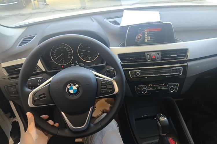 Used BMW X1 2016 sDrive18Li Fashion Model Center Console