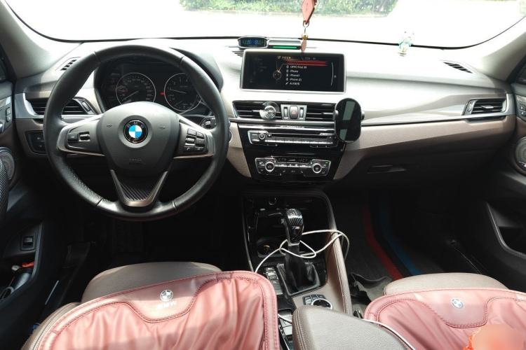 Used BMW X1 2016 sDrive20Li Luxury Model Center Console