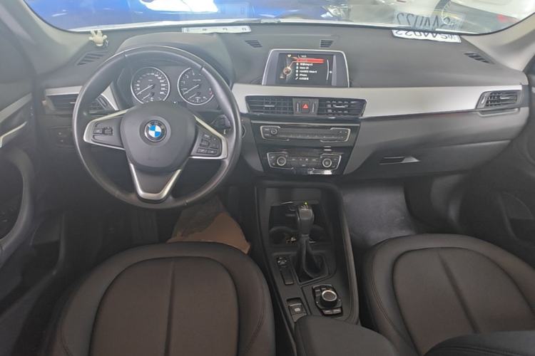 Used BMW X1 2016 sDrive18Li Fashion Model Center Console