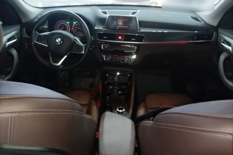 Used BMW X1 2016 sDrive20Li Luxury Model Center Console