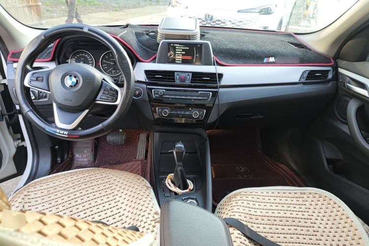 Used BMW X1 2016 sDrive18Li Fashion Model Center Console