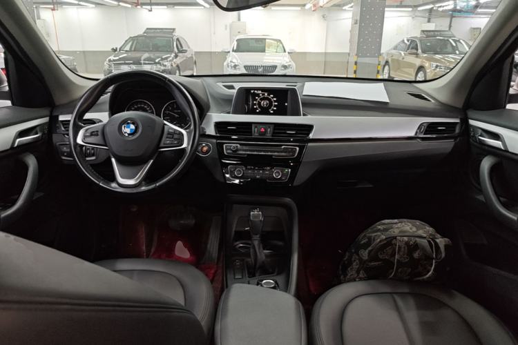 Used BMW X1 2016 sDrive18Li Fashion Model Center Console