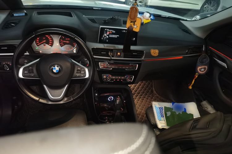 Used BMW X1 2016 xDrive20Li Luxury Model Center Console