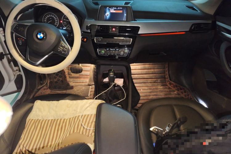 Used BMW X1 2016 sDrive18Li Premium Edition Center Console
