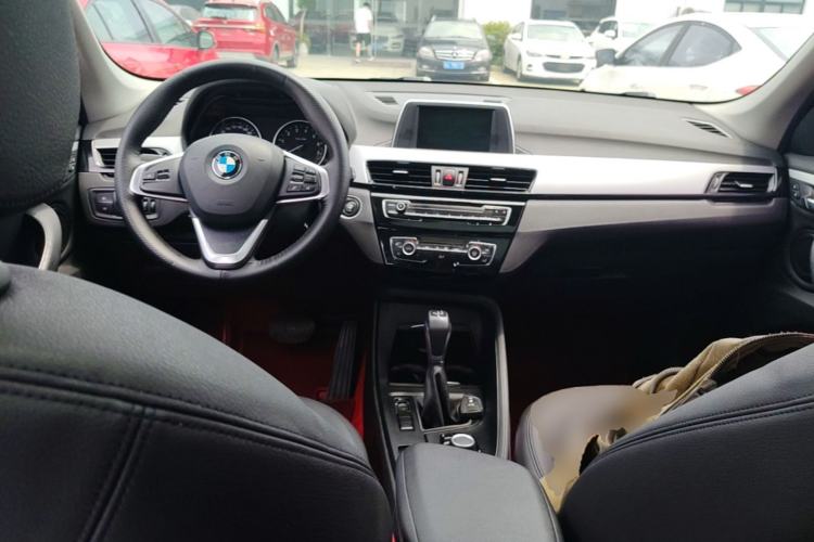 Used BMW X1 2016 sDrive18Li Fashion Model Center Console