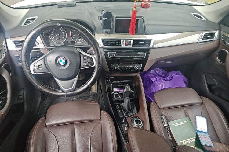 Used BMW X1 2016 sDrive20Li Luxury Model Center Console