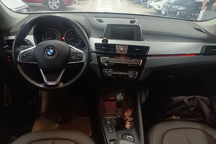Used BMW X1 2016 sDrive18Li Fashion Model Center Console