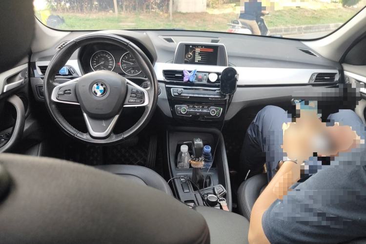 Used BMW X1 2016 sDrive18Li Fashion Model Center Console