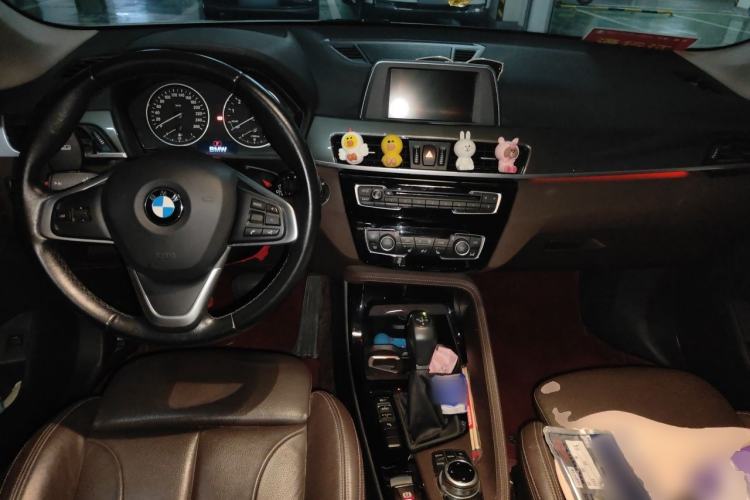 Used BMW X1 2016 sDrive20Li Luxury Model Center Console
