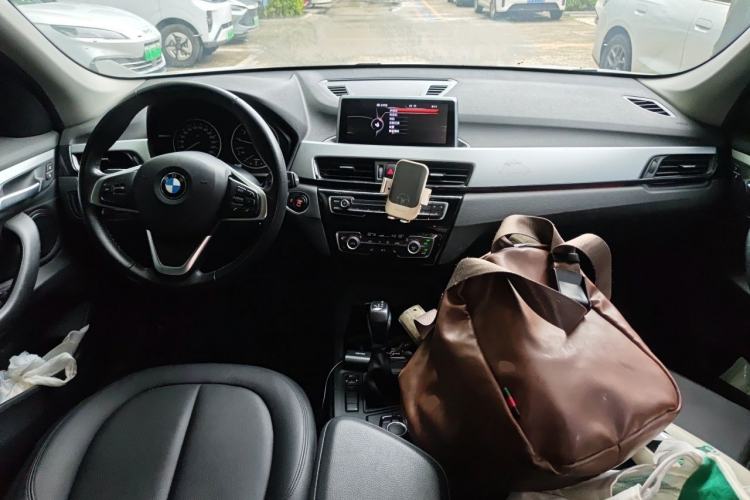 Used BMW X1 2016 sDrive18Li Fashion Model Center Console