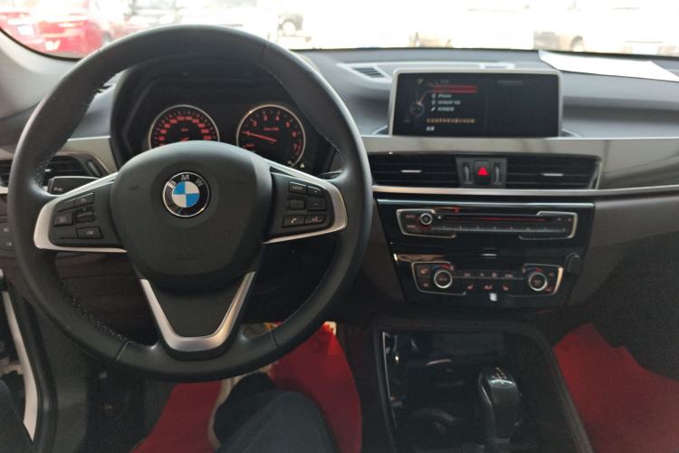 Used BMW X1 2016 xDrive20Li Luxury Model Center Console