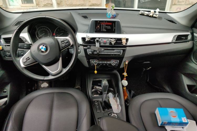 Used BMW X1 2016 sDrive18Li Premium Edition Center Console