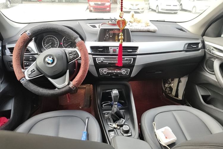 Used BMW X1 2016 sDrive18Li Fashion Model Center Console