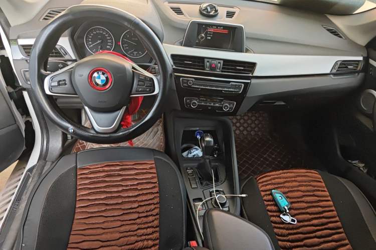 Used BMW X1 2016 sDrive18Li Fashion Model Center Console