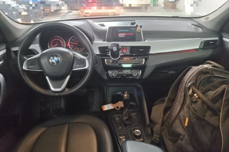 Used BMW X1 2016 sDrive18Li Fashion Model Center Console