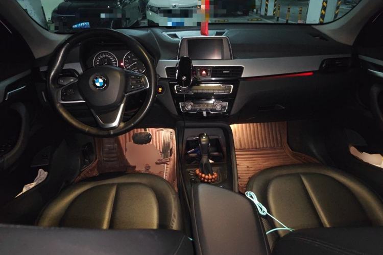 Used BMW X1 2016 sDrive18Li Premium Edition Center Console