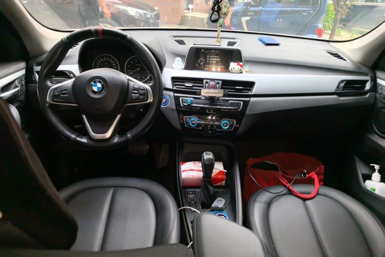 Used BMW X1 2016 sDrive18Li Premium Edition Center Console