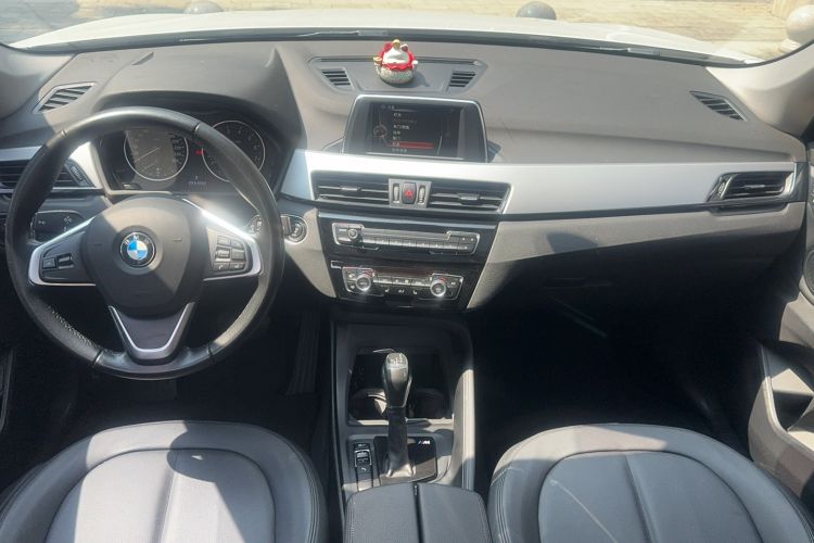 Used BMW X1 2016 sDrive18Li Premium Edition Center Console
