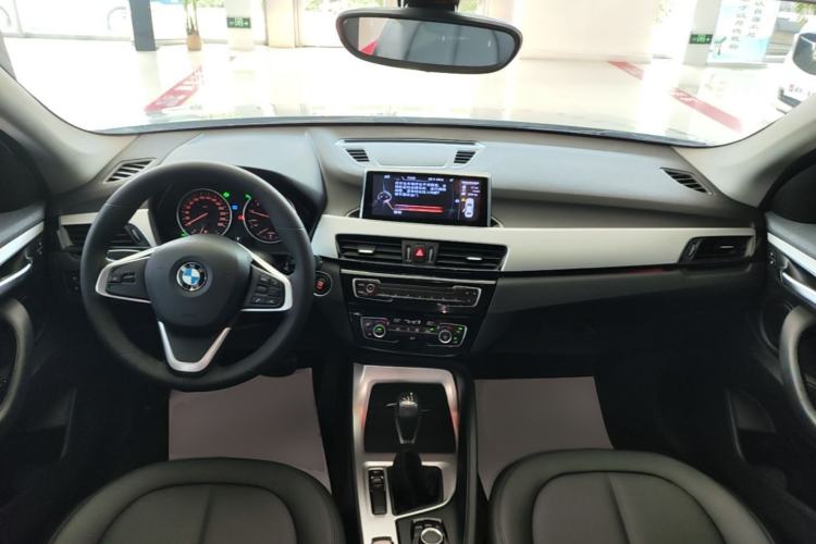 Used BMW X1 2016 sDrive18Li Fashion Model Center Console