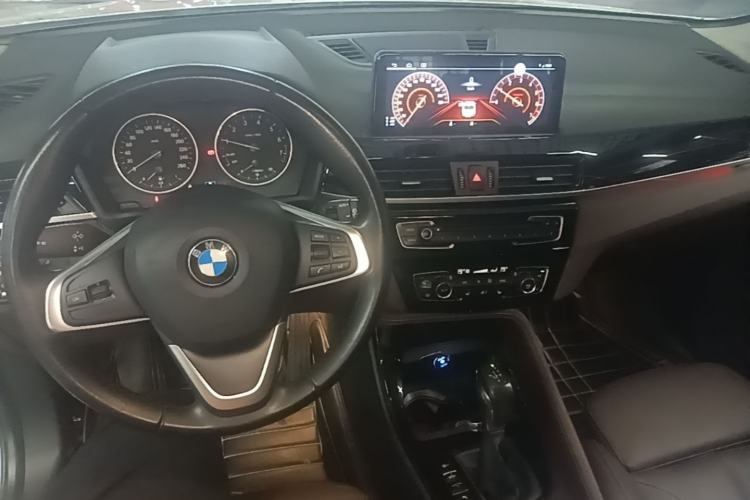 Used BMW X1 2016 sDrive20Li Luxury Model Center Console