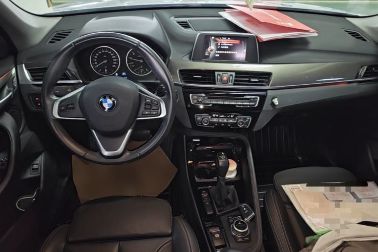 Used BMW X1 2016 sDrive20Li Luxury Model Center Console