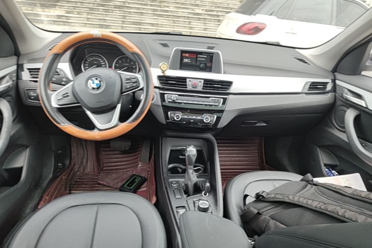 Used BMW X1 2016 sDrive18Li Fashion Model Center Console
