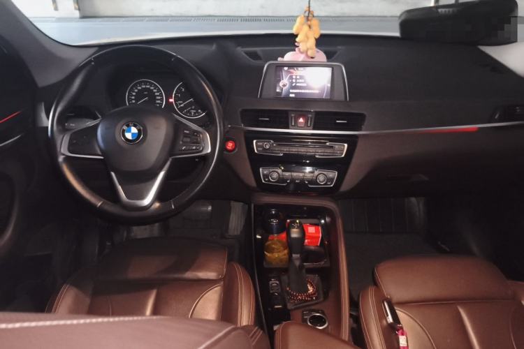Used BMW X1 2016 sDrive20Li Luxury Model Center Console