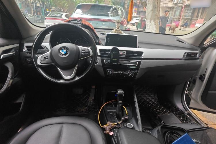 Used BMW X1 2016 sDrive18Li Fashion Model Center Console