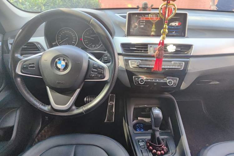 Used BMW X1 2016 sDrive18Li Fashion Model Center Console