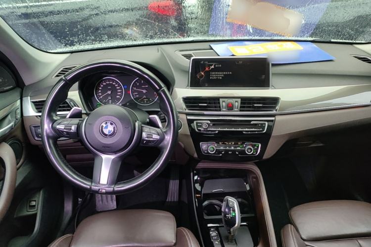 Used BMW X1 2016 sDrive20Li Luxury Model Center Console
