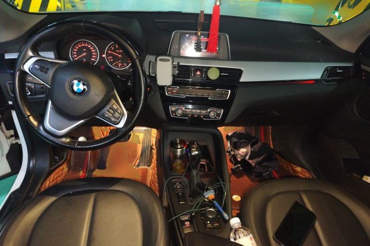 Used BMW X1 2016 sDrive18Li Premium Edition Center Console