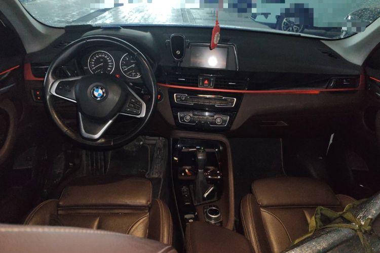 Used BMW X1 2016 sDrive20Li Luxury Model Center Console