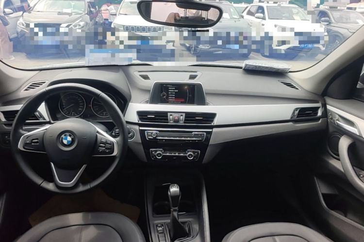 Used BMW X1 2016 sDrive18Li Fashion Model Center Console