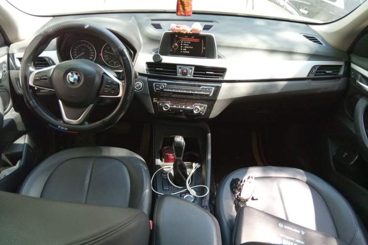 Used BMW X1 2016 sDrive18Li Fashion Model Center Console