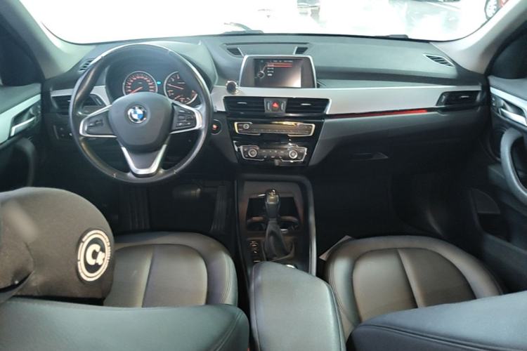 Used BMW X1 2016 sDrive18Li Premium Edition Center Console