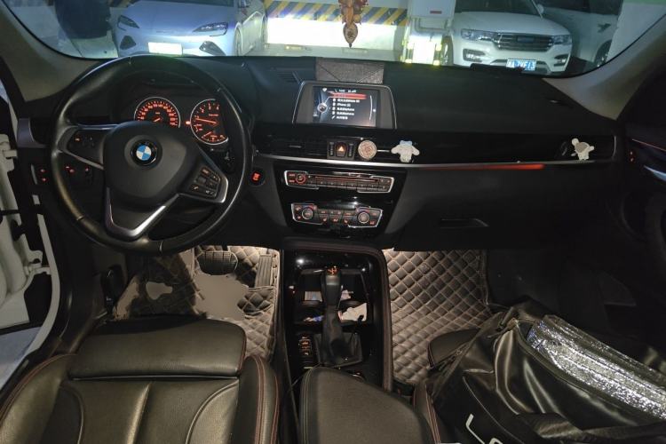 Used BMW X1 2016 sDrive20Li Luxury Model Center Console