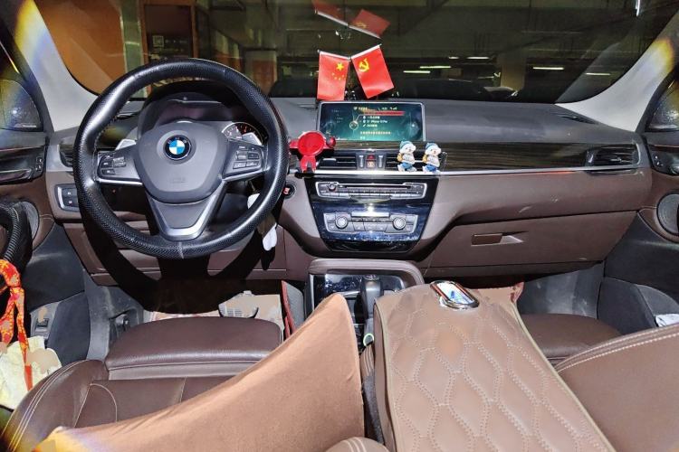 Used BMW X1 2016 xDrive25Li Luxury Model Center Console