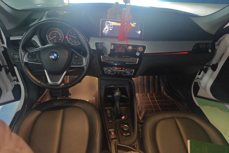 Used BMW X1 2016 sDrive18Li Premium Edition Center Console