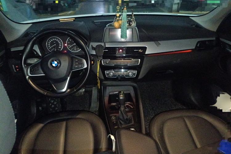Used BMW X1 2016 sDrive18Li Premium Edition Center Console