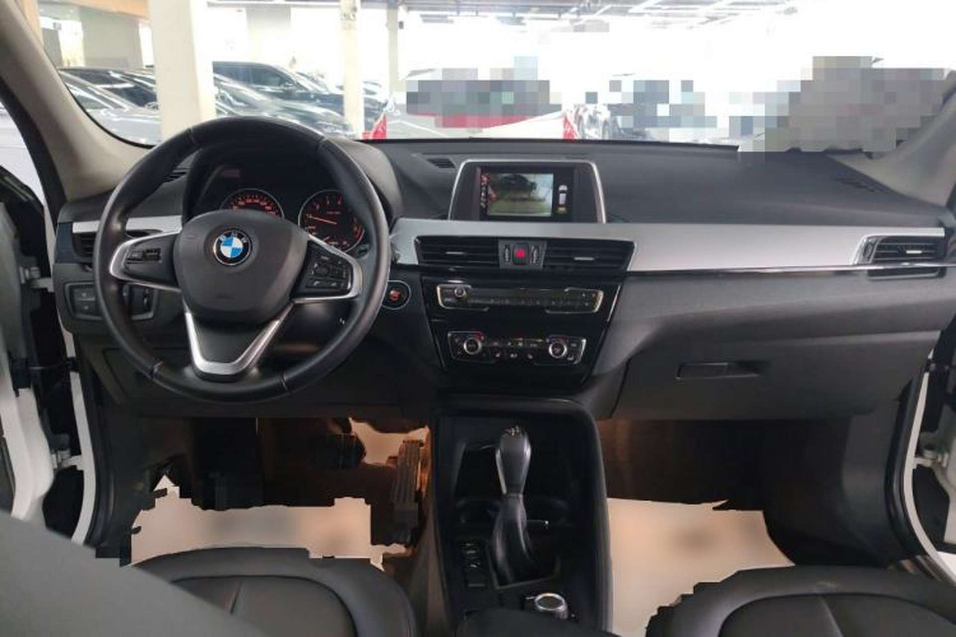 Used BMW X1 2016 sDrive18Li Premium Edition Center Console