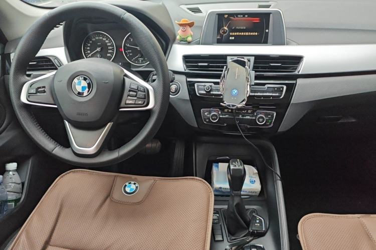 Used BMW X1 2016 sDrive18Li Fashion Model Center Console